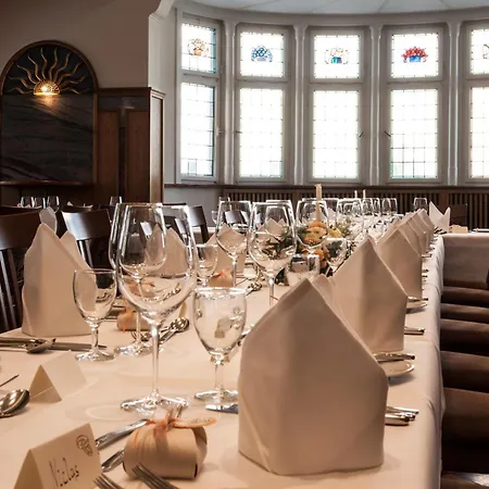 Hotel Landschloss 3*