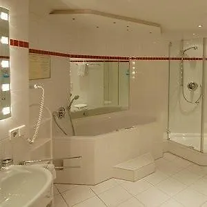 酒店 Landschloss 科尔塔尔·穆勤根