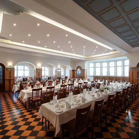 Landschloss 酒店 科尔塔尔·穆勤根