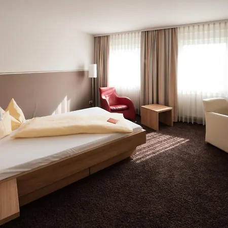 酒店 Landschloss 3*